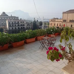  Apartment Stunning Kalsa Italy